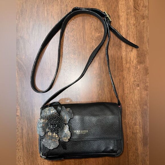 Nora Lozza Black Leather Crossbody Bag Designer Pink Lining Flower Applique - Picture 2 of 11